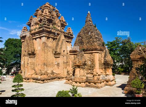 Tháp Bà Ponagar Nha Trang Cham Tower, Nha Trang, Vietnam Stock Photo - Alamy