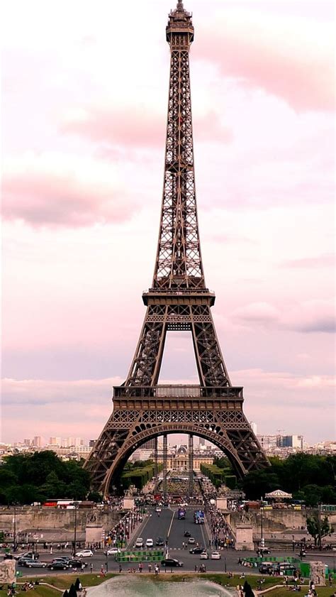 Eiffel tower Paris iPhone Wallpapers Free Download