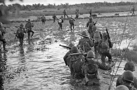 Vietnam War 1962 - Crossing Water | Soldati sudvietnamiti at… | Flickr
