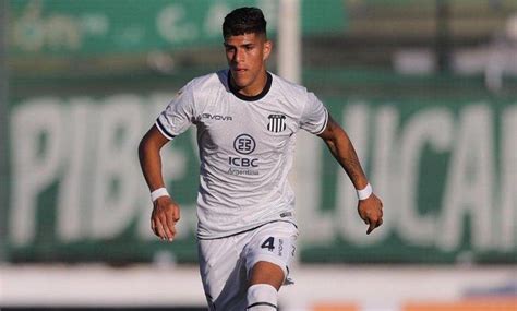 Piero Hincapié, emocionado por su debut en la Copa Sudamericana ante Emelec