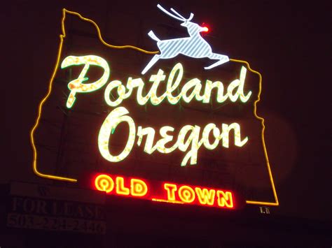 Portland Oregon sign | The Portland Oregon sign at the Burns… | Flickr