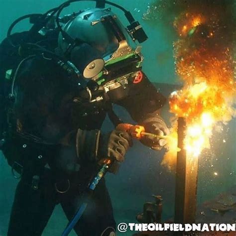 The Oilfield Nation 🙏🏼 on Instagram: “Total respect for #underwaterwelders 🙏🏼