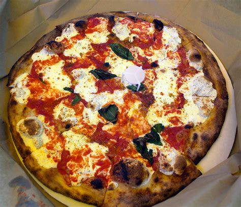 Brooklyn Style Pizza - CooksInfo