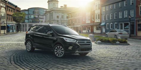 2019 Ford Escape Review, Pricing, and Specs