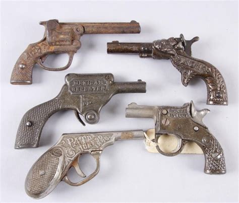 Collection of 5 Vintage Toy Guns(1)Pat date 1907, (1)Lion, (1)USA ...