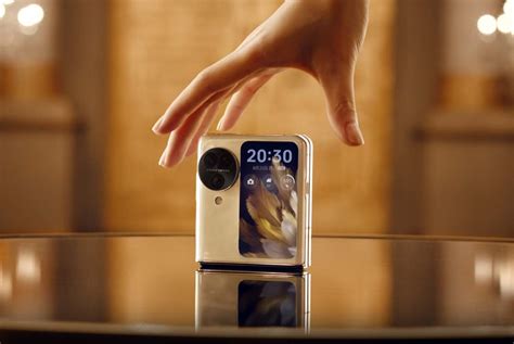 OPPO unveils Find N3 Flip, a foldable flip phone with impressive specs ...