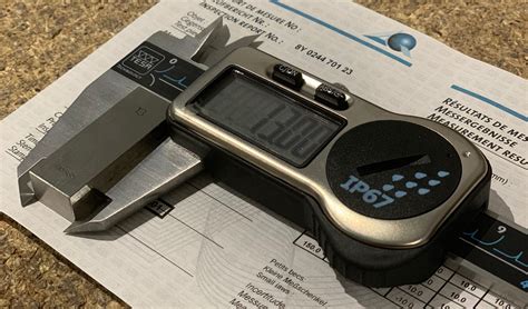 9 Best Digital Calipers - Mind-blowingly Accurate Measurements! - DML