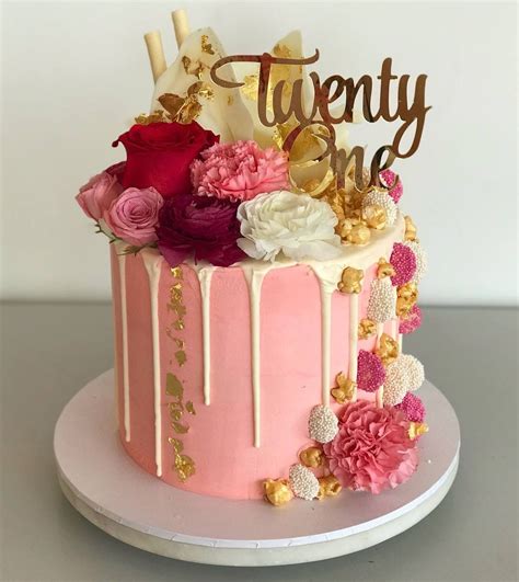 Twenty One Acrylic Gold Mirror 21st Birthday Cake Topper | 21st birthday cakes, 21st birthday ...