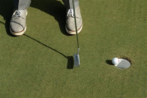 How To Hole All The Short Putts | Instruction | Golf Digest