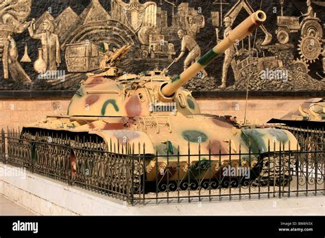 Soviet T-54 battle tank of the Egyptian army at the Military Museum in Cairo, Egypt Stock Photo ...