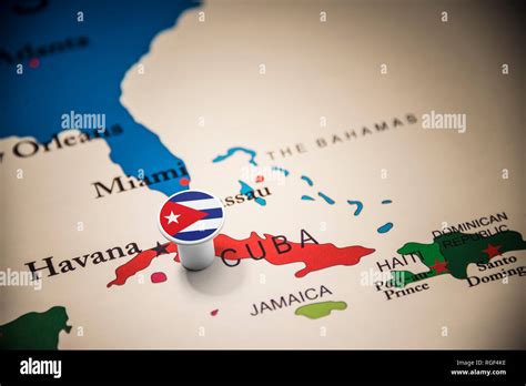 Cuba flag map hi-res stock photography and images - Alamy