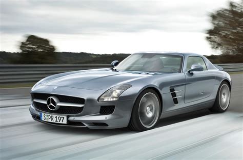 Mercedes SLS AMG