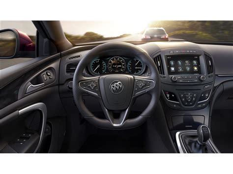 2015 Buick Regal: 56 Interior Photos | U.S. News