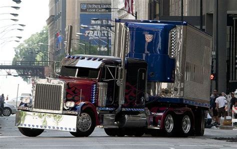 Truck and Trailer from the Movies and TV Shows | Optimus prime truck ...