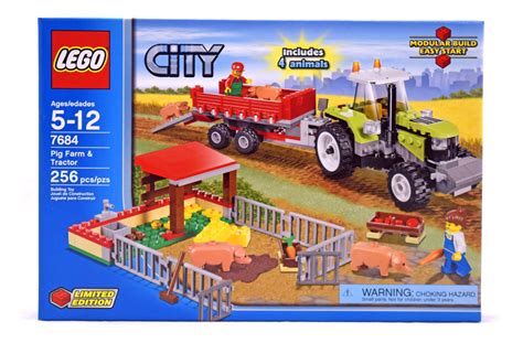 Pig Farm & Tractor - LEGO set #7684-1 (NISB) (Building Sets > City > Farm)