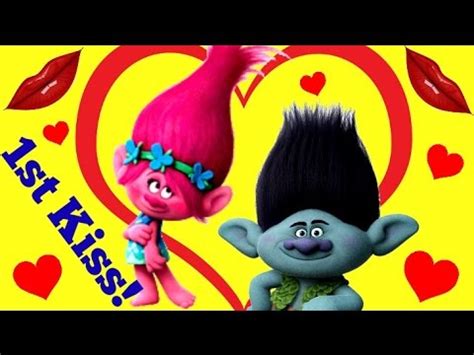 Dreamworks Trolls Movie, Poppy and Branch Try for First Kiss, Romeo ...