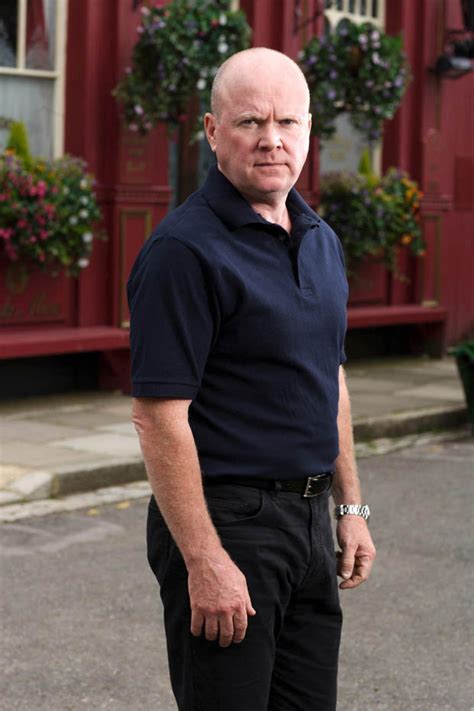 EastEnders trouble: These Queen Vic landlords hard a hard time off-set | Daily Star