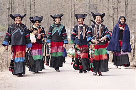 Colorful Yi Costumes in Liangshan Yi Autonomous Prefecture