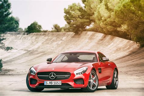 2015 Mercedes-AMG GT finally revealed - A true 911 competitor | Page 3 ...