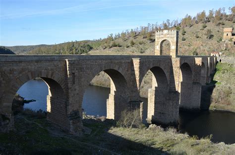 Alcántara Bridge (Illustration) - World History Encyclopedia