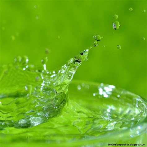 Green Water Splash | Best Wallpaper HD