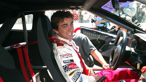 Frankie Muniz announces he is now a full-time race car driver ...