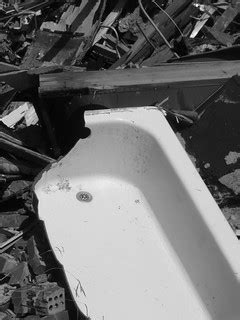 broken bathtub | Sutherland Village is almost completely dem… | Flickr