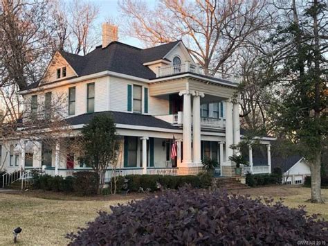 1903 Classical Revival - Minden, LA - Old House Dreams