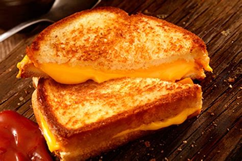 How to Make the Best Grilled Cheese Sandwich | Reader's Digest