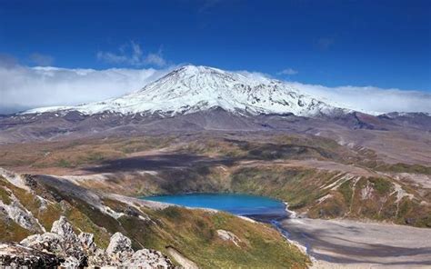 'Likelihood of eruption has certainly increased': Mt Ruapehu tremors highest in nine years | RNZ ...