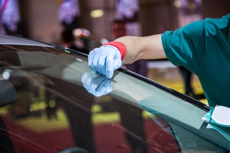 Auto Glass Repair | Lehner's Collision