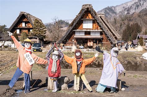 Shirakawa-go: Exploring the Beautiful Village - Passport Story Travel Tips