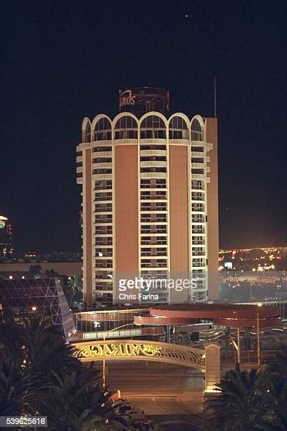 1,361 Sands Hotel & Casino Stock Photos, High-Res Pictures, and Images - Getty Images