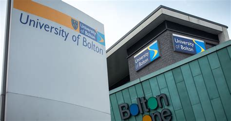 University of Bolton will switch to ‘virtual’ classes until coronavirus crisis ends - but ...