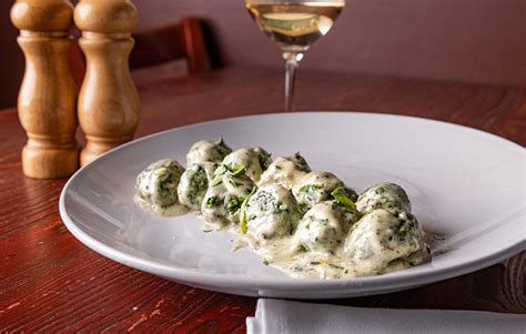 Your Guide to the Best Italian Dining in Springfield, MO | 417 Magazine