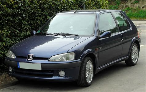 File:Peugeot 106 Sport Facelift front 20100914.jpg - Wikimedia Commons