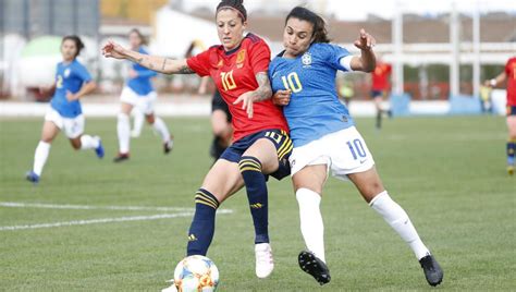 España - Brasil: fútbol femenino internacional, en directo hoy