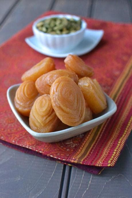 Andhra Pradesh -- Madatha Kaaja/ Thapeshwaram Khaja (Traditional Dessert Recipe) - Paperblog