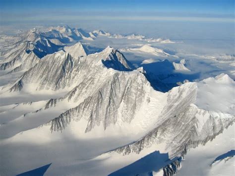 10 highest peaks in Antarctica - An online magazine about style ...