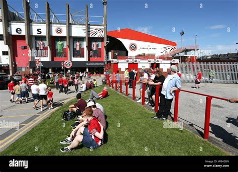 Sheffield United fans make their way to the stadium prior to the ...