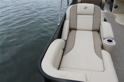 Pin by Starcraft Marine on Starcraft MX 25 LP | Pontoon, Boat accessories, Pontoon boat