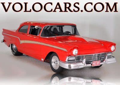 1957 Ford Custom 300 | Volo Museum