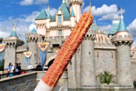 Disneyland Resort Churros and Churro Carts | the disney food blog