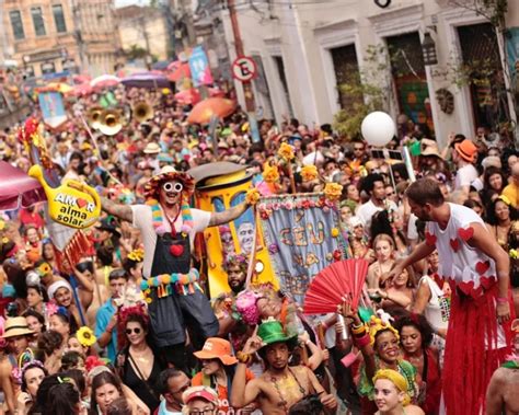 Carnaval de rua: como será a festa em 8 capitais em 2024