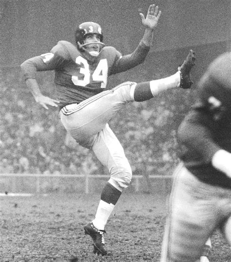 Don Chandler, Kicker for Giants and Packers, Dies at 76 - The New York ...