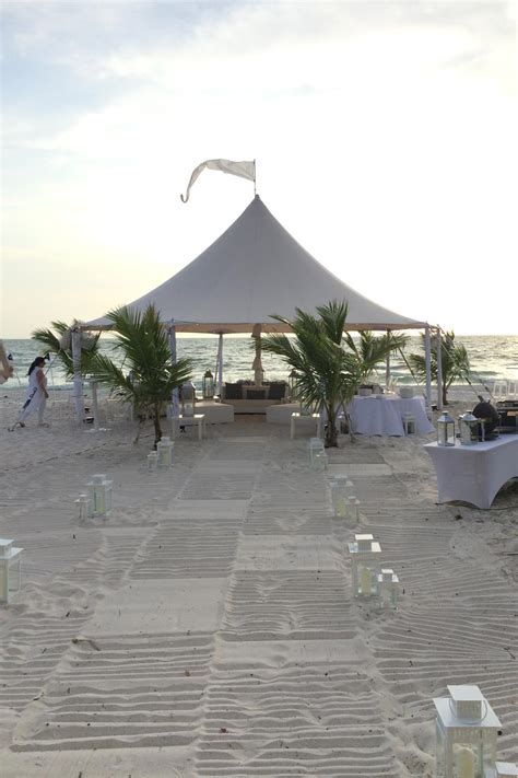 Edgewater Beach Hotel Weddings | Get Prices for Wedding Venues in FL