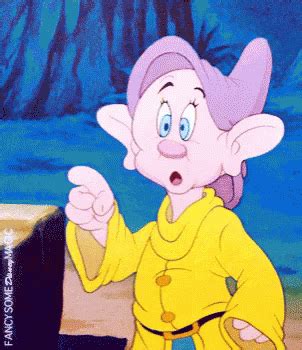 Dopey Snow White GIF - Dopey Snow White Dwarf - Discover & Share GIFs