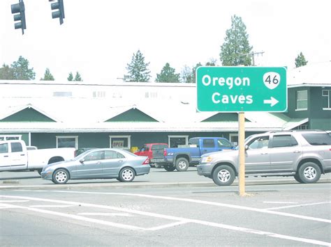 Cave Junction Map - Southern Oregon - Mapcarta