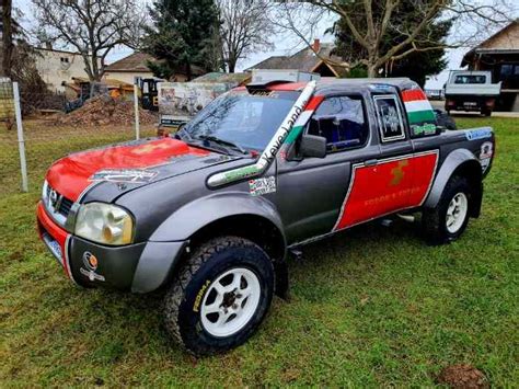 Nissan Navara D22 - Off-Road - pièces et voitures de course à vendre, de rallye et de circuit.