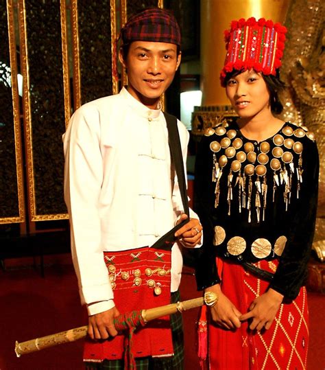 Kachin Dress Yunnan, Burma, One In A Million, Travelling, Beautiful Places, Ethnic, Traditional ...